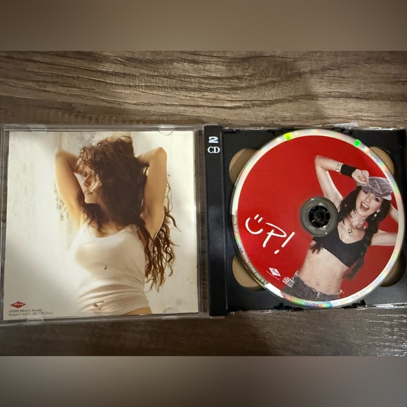 Shania Twain 'Up!' CD - Picture 3 of 6